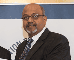 vinod madhavan standard bank, africa at TRansaction awards 2017