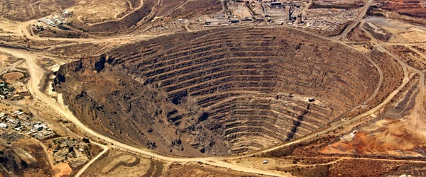 21d-africa-open-pit-mine