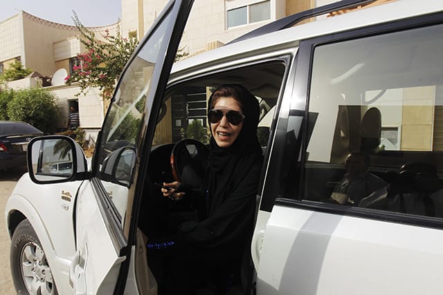 saudi arabia women drivers