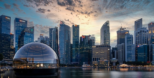 The world's sixth most peaceful country according to the 2023 Global Peace Index is Singapore.