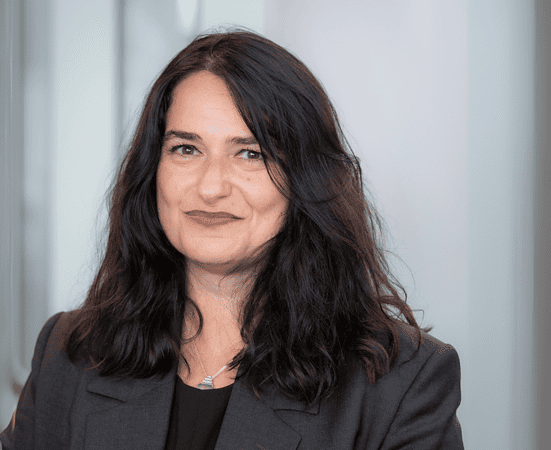 Andreea Parneci, Societe Generale