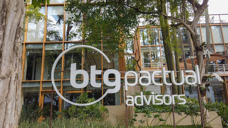 BTG Pactual Advisors facade, the largest investment bank in Latin America.