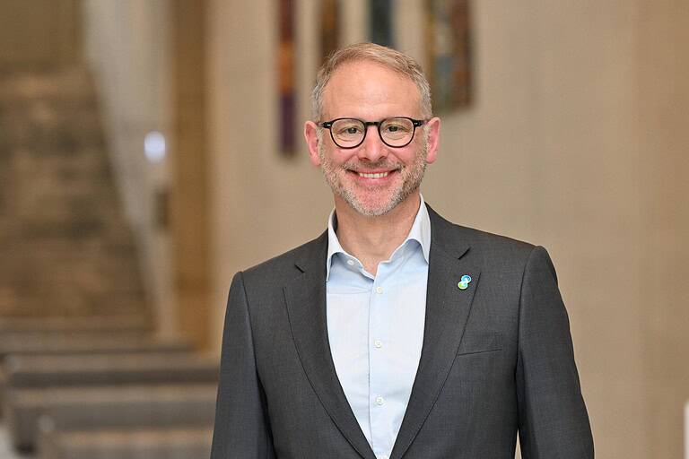 Portrait of Steffen Kindler, Holcim CFO