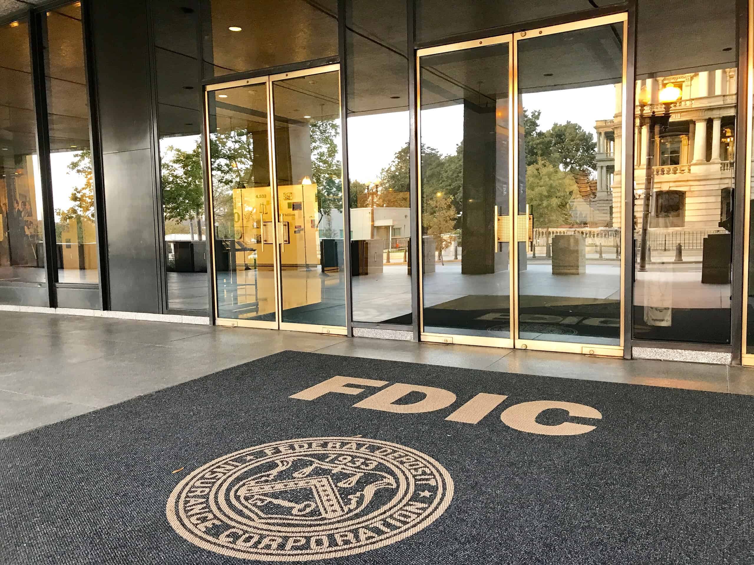 WASHINGTON, D.C. - NOVEMBER 18, 2018: Entrance to the Federal Deposit Insurance Corporation (FDIC)